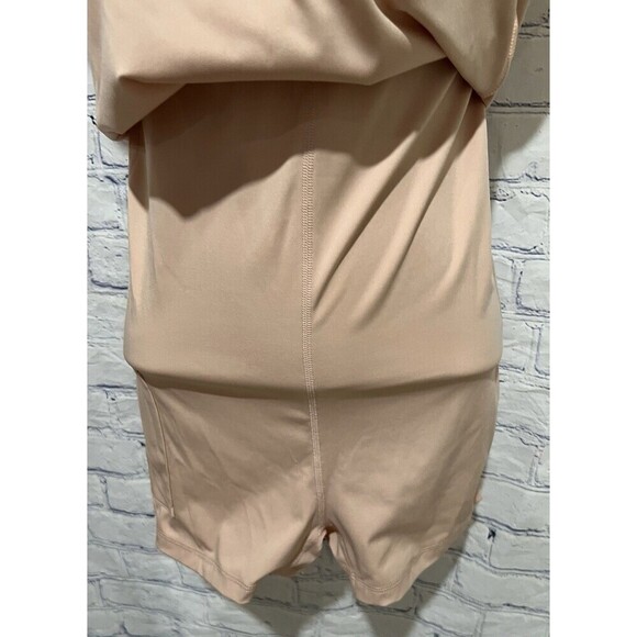 Gilly Hicks Recharge Active Pink dress with shorts and Pocket Size XS - Picture 3 of 8